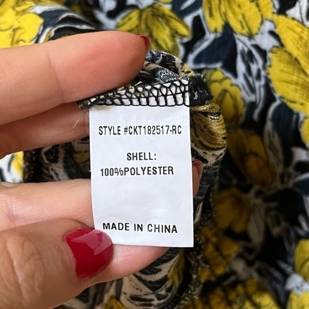 Code X Mode Floral Button Down Blouse M Nwot - image 8